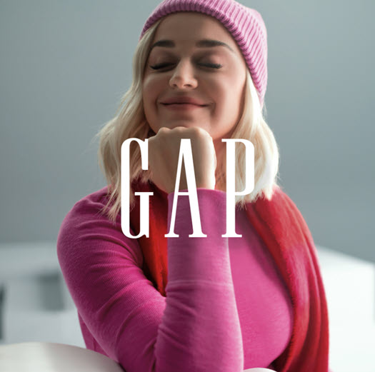 Katy Perry in Holiday 2021 Gap Campaign