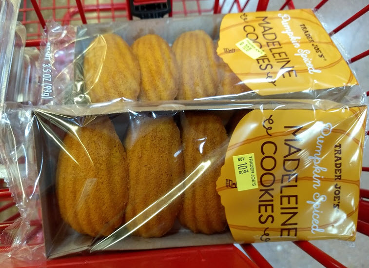 Pumpkin Spiced Madeleine Cookies